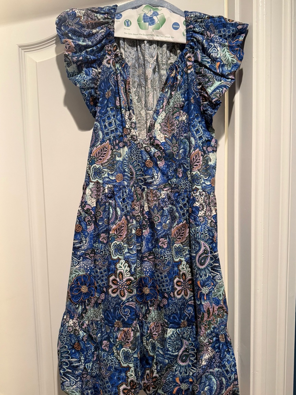 Marie Oliver Blue Paisley Floral V‑Neck Dress with Pink Accents